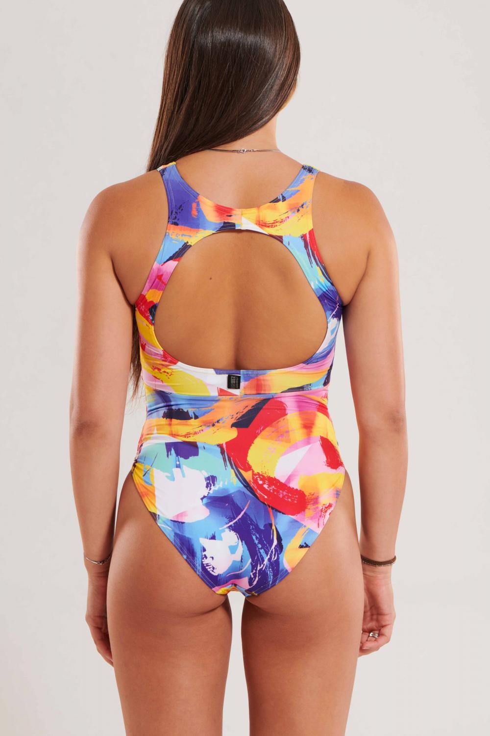 unepiecesculpt-5-20250711112737